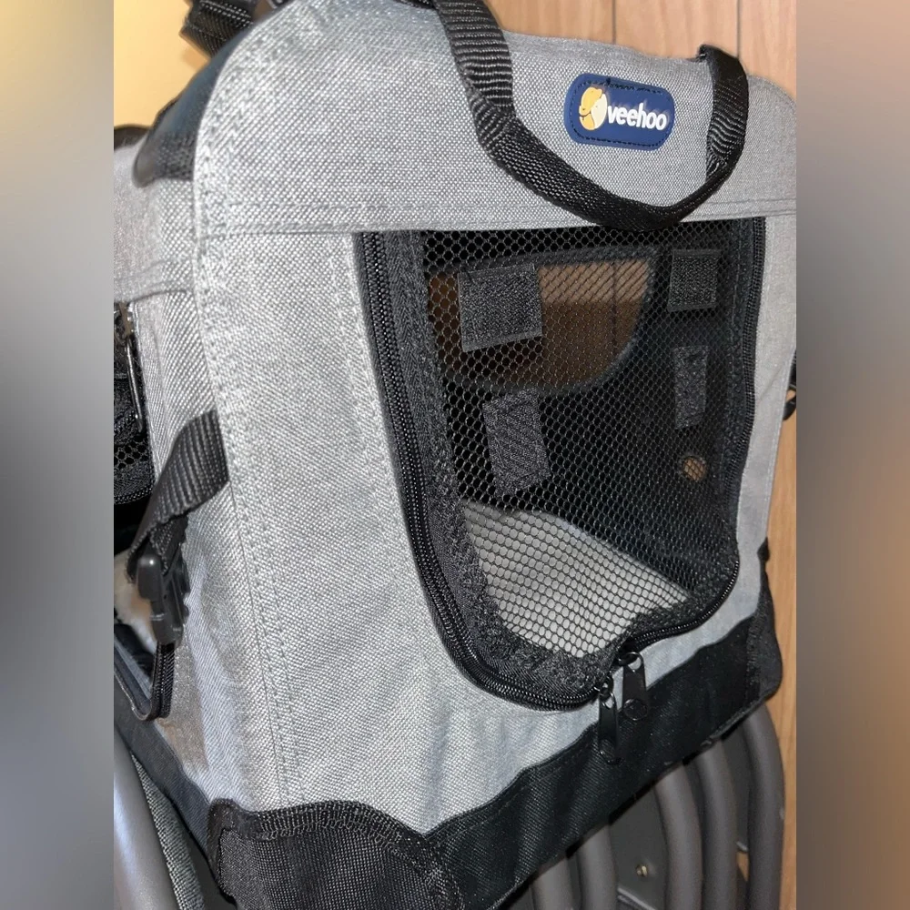 Veehoo Dog Carrier for travel use for small to medium dog.